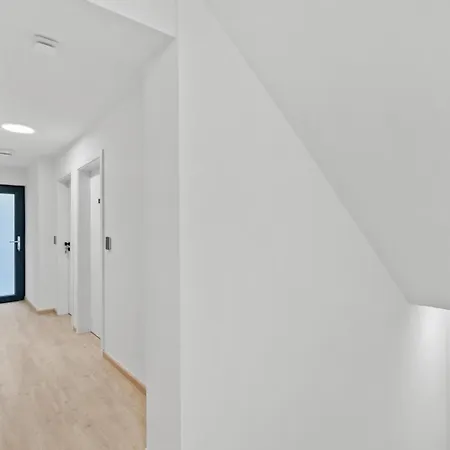 Ankoni Stay- 3,1 - Shared Kitchen Appartement